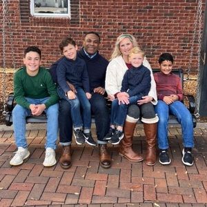 Meet your Posher, Jennifer